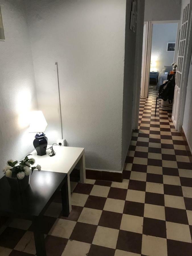 Apartment Plaza De Dona Elvira 8 *
